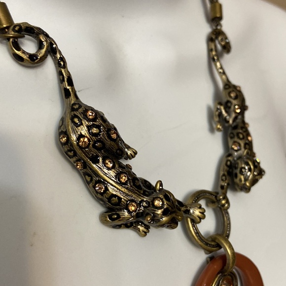 Vintage Cheetah, Leopard,Tiger- Beautifully Rhinestone Embellished Necklace - Picture 6 of 6